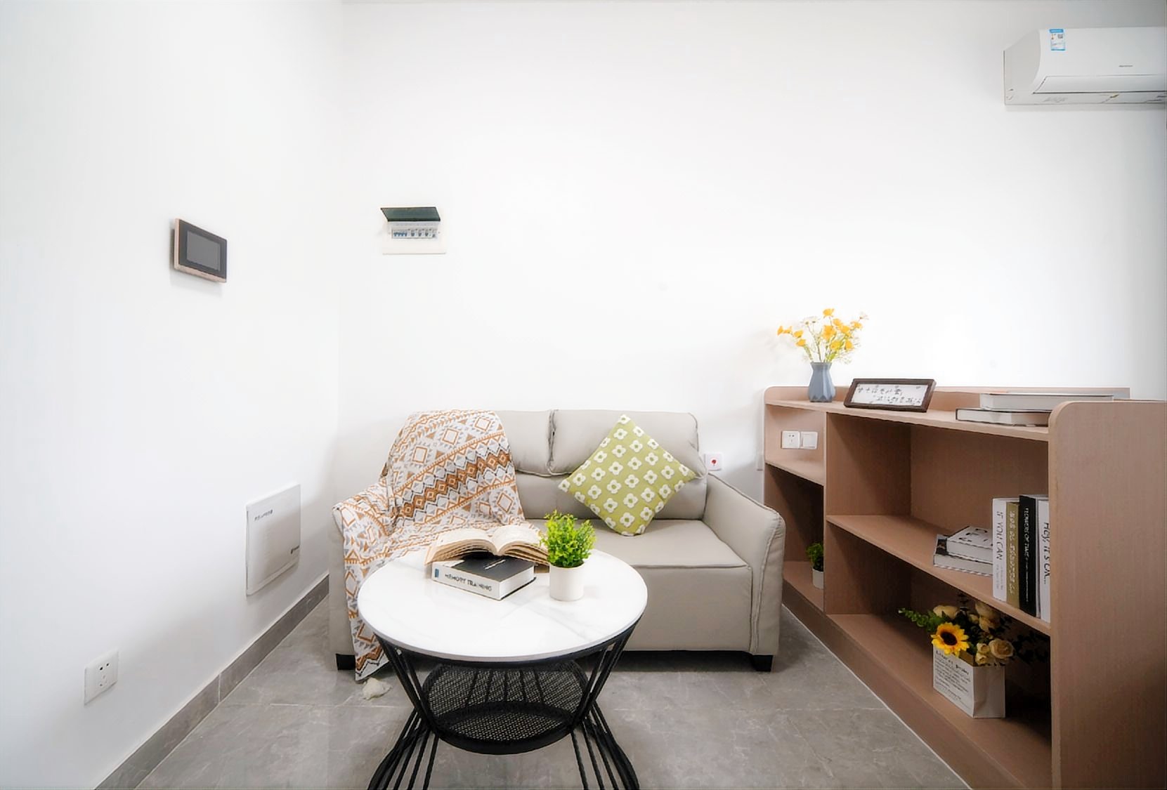 小一房一厅 实景1